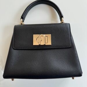Furla 1927 in black
